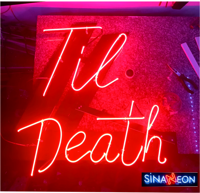 til death neon tabela